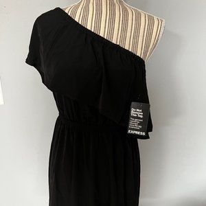 New With Tags EXPRESS Black One Shoulder Ruffle Dress sz Medium + matching strap